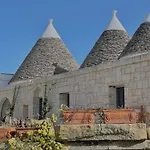 Trulli Milena * بوتينيانو