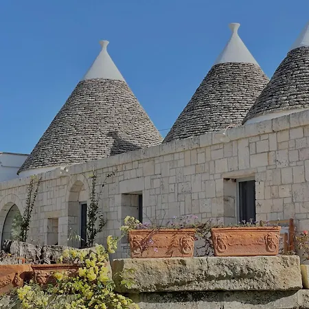 Trulli Milena * بوتينيانو