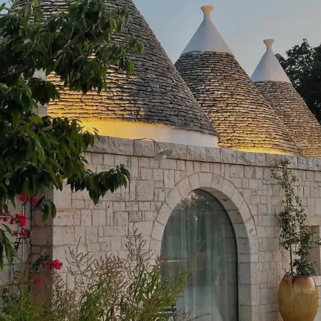 Trulli Milena *